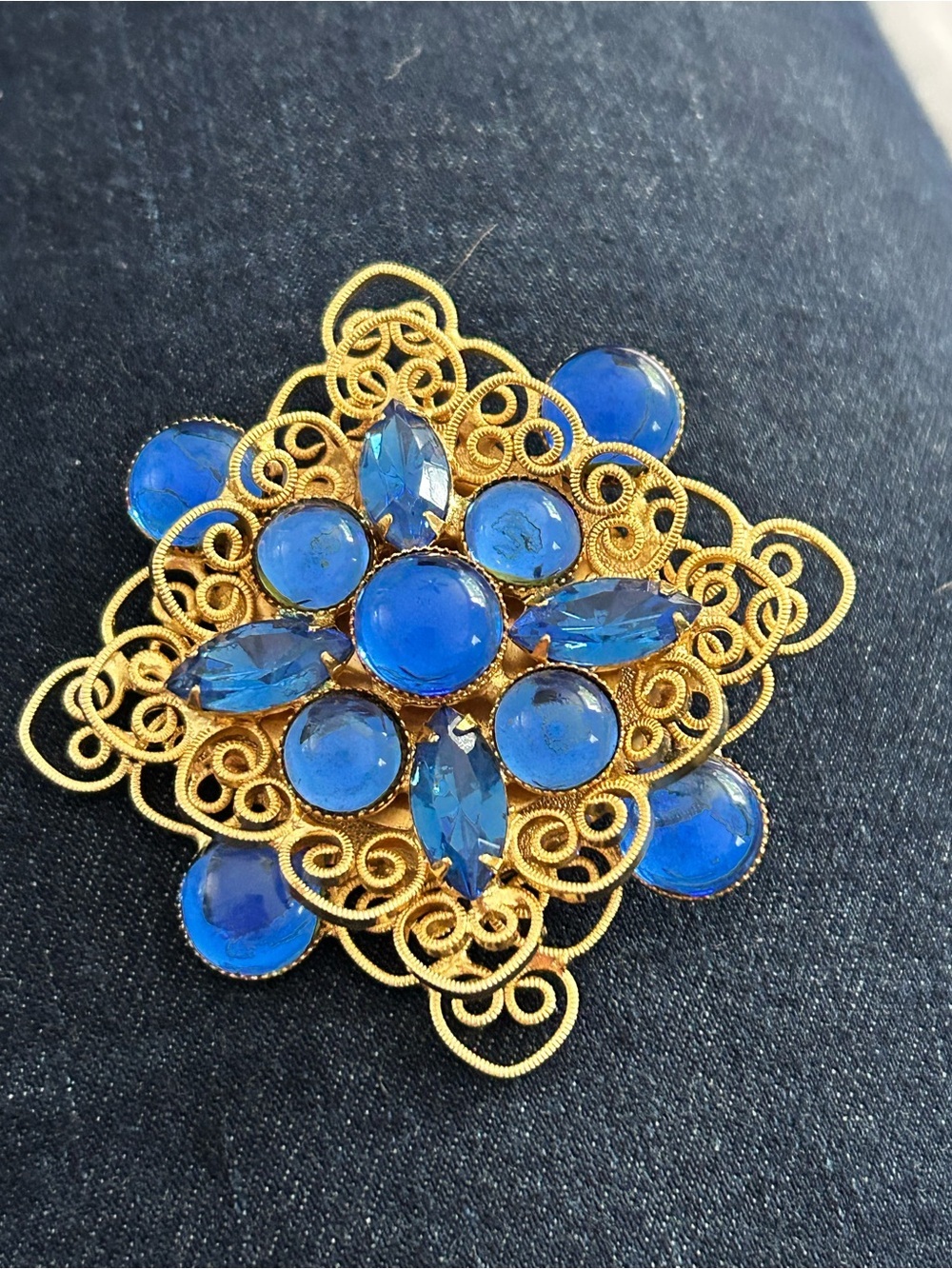 Edwardian Gold Filigree Brooch with Royal Blue Glass Stones - Women Jewelry